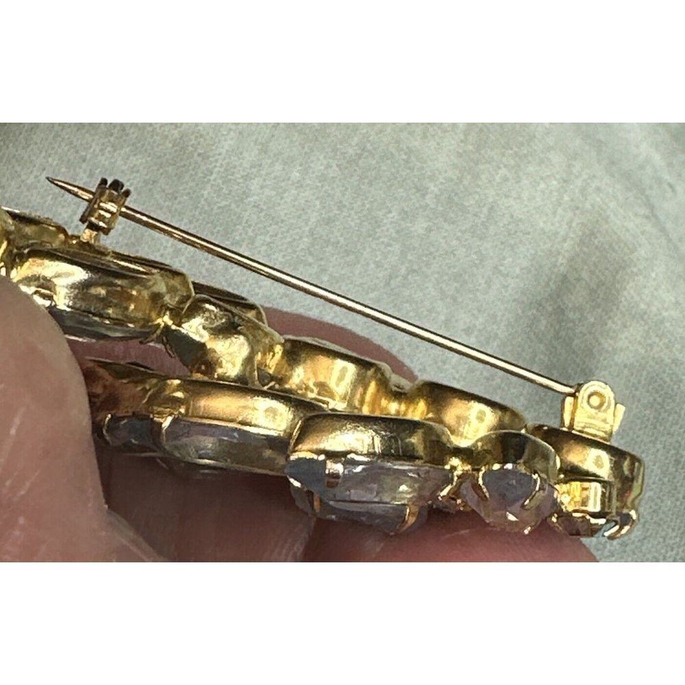 Antique or vintage iridescent aurora borealis flower crystal pin or brooch - Picture 5 of 9